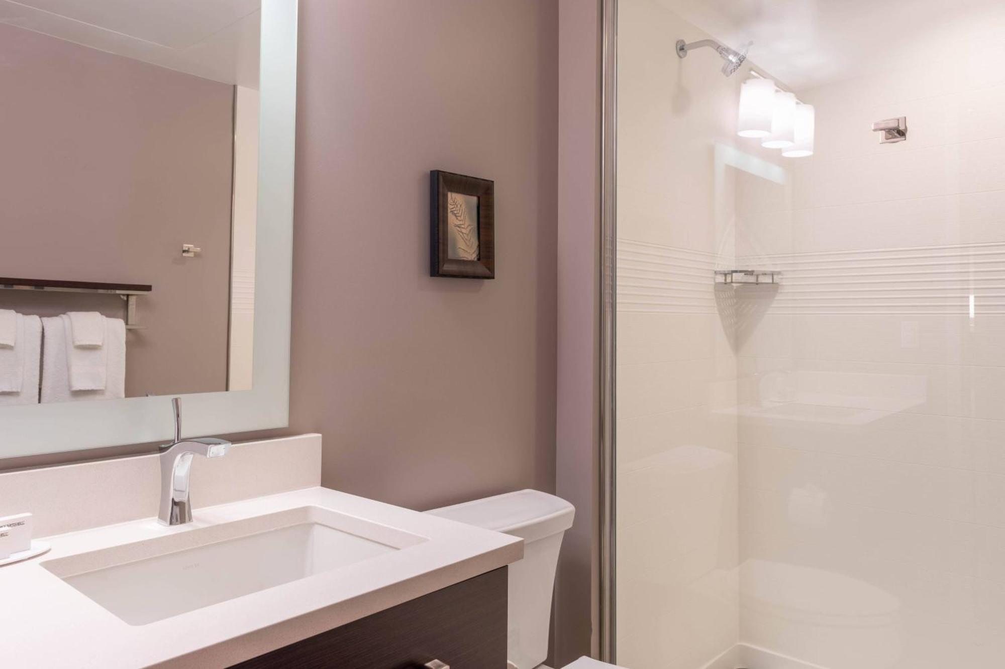 Towneplace Suites By Marriott Thousand Oaks Agoura Hills Exterior photo